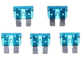 Juego de fusibles de cuchilla para automoción. JUEGO DE FUSIBLES MECÁNICOS DE 15 A, 100 unidades.